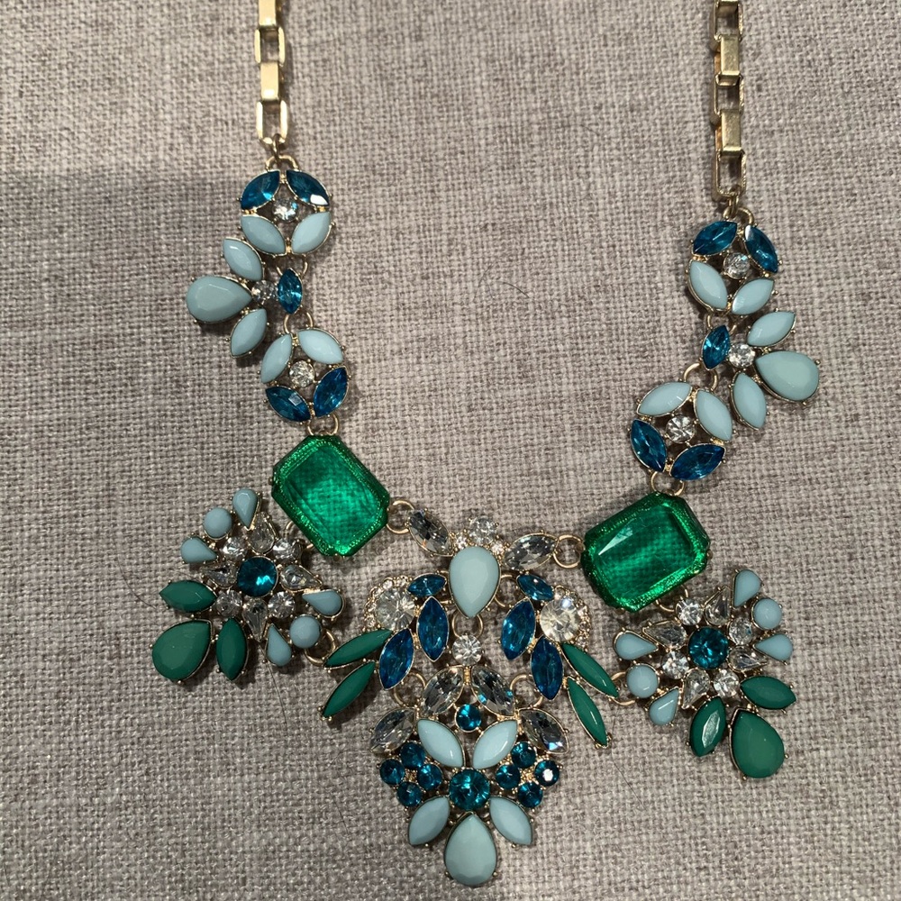 Blue and green pendant statement necklace